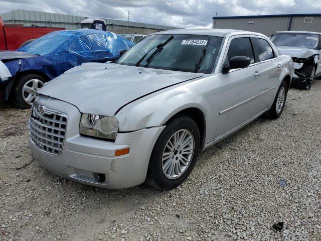 CHRYSLER 200 LX 2013 with VIN 1C3CCBAB0DN641226 - Photo from auction