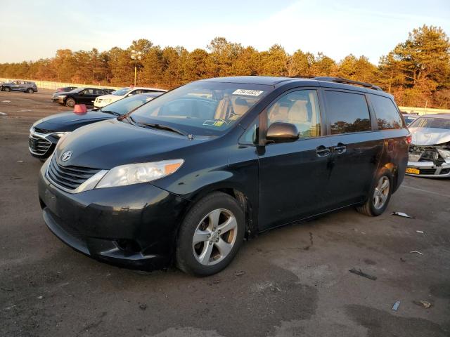 TOYOTA SIENNA LE 2015 with VIN 5TDKK3DC7FS533218 - Photo from auction