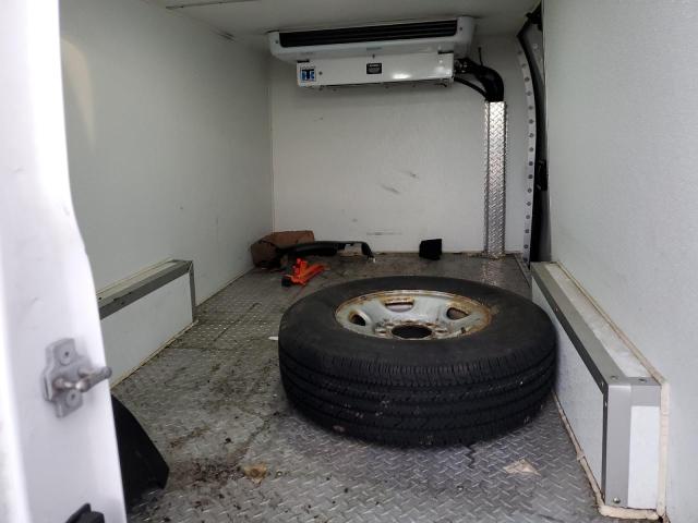 Photo 10 from auction – 2014 GMC SAVANA G25 with VIN 1GTW7FCA2E1915415