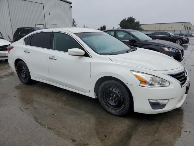 Photo 4 from auction – 2015 NISSAN ALTIMA 2.5 with VIN 1N4AL3AP8FC252312