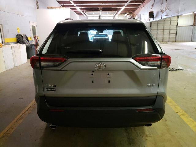 Photo 6 from auction – 2022 TOYOTA RAV4 XLE with VIN 2T3W1RFV5NC208166
