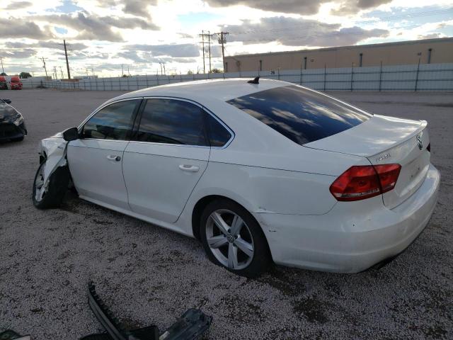 Photo 2 from auction – 2015 VOLKSWAGEN PASSAT S with VIN 1VWAT7A31FC102456