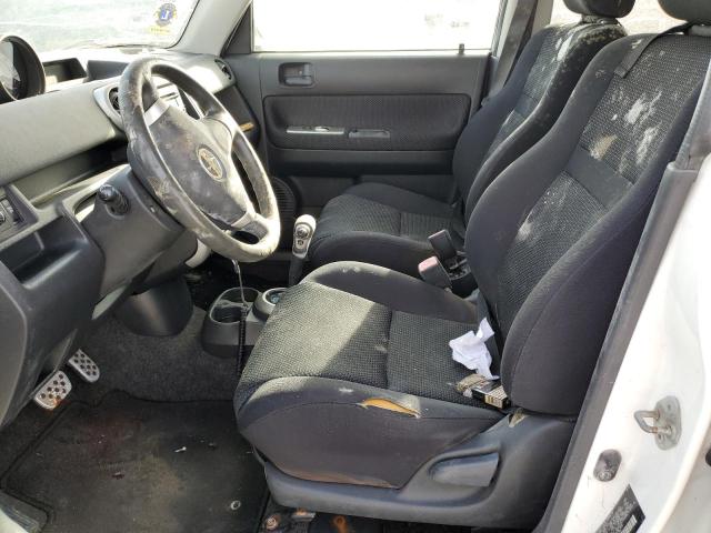 Photo 7 from auction – 2005 TOYOTA SCION XB with VIN JTLKT324054024823