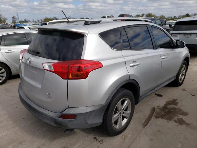Photo 3 from auction – 2015 TOYOTA RAV4 XLE with VIN 2T3RFREV9FW330299