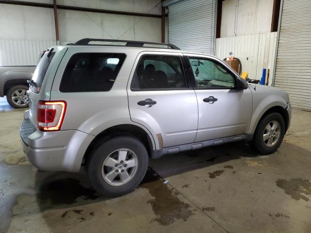 Photo 3 from auction – 2010 FORD ESCAPE XLT with VIN 1FMCU0D74AKA30046