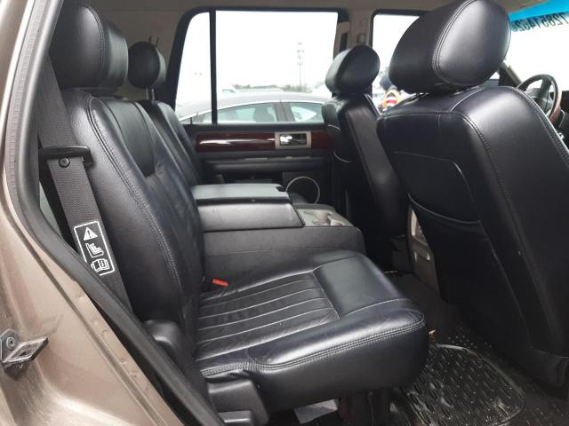 Photo 11 from auction – 2003 LINCOLN NAVIGATOR with VIN 5LMFU27RX3LJ11326