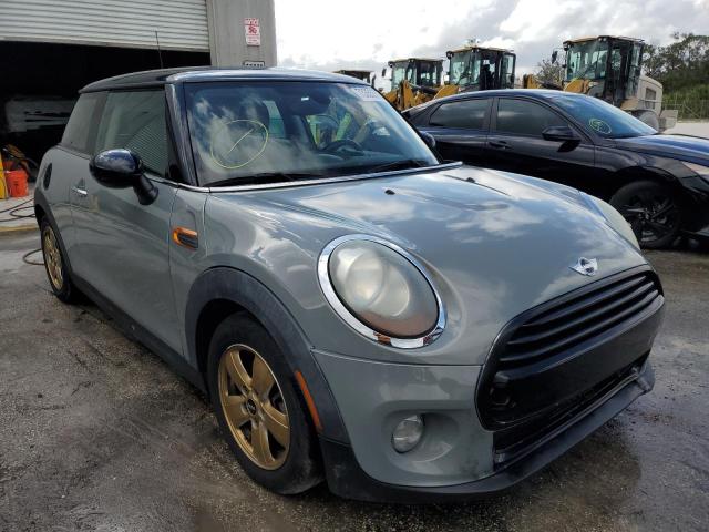 Photo 4 from auction – 2017 MINI COOPER with VIN WMWXP5C35H3C64354