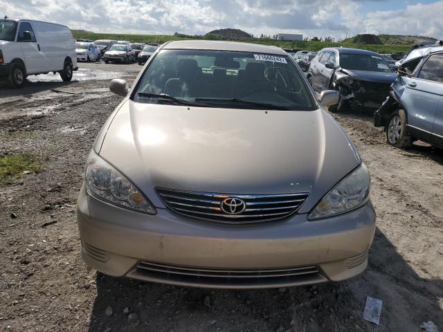 Photo 5 from auction – 2005 TOYOTA CAMRY LE with VIN 4T1BF32KX5U601533
