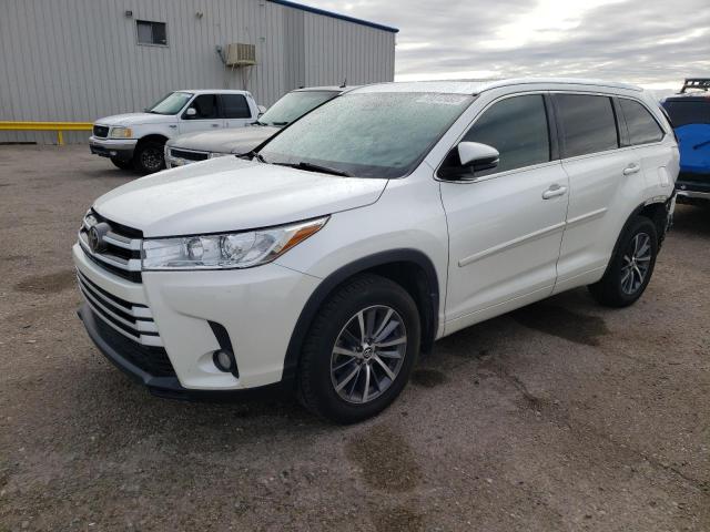 TOYOTA HIGHLANDER 2017 with VIN 5TDJZRFH2HS471037 - Photo from auction