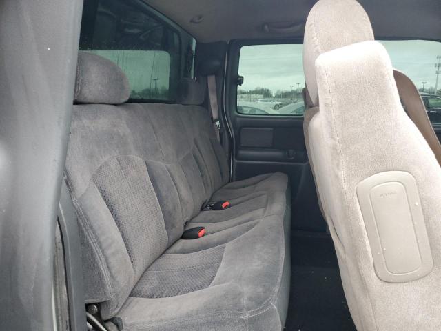 Photo 10 from auction – 2002 CHEVROLET SILVERADO with VIN 2GCEC19T421202735