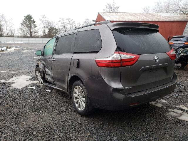 Photo 2 from auction – 2017 TOYOTA SIENNA XLE with VIN 5TDDZ3DC7HS155683