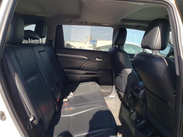 Photo 11 from auction – 2019 TOYOTA HIGHLANDER with VIN 5TDYZRFH6KS354390