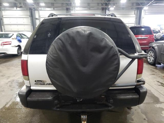 Photo 6 from auction – 2002 CHEVROLET BLAZER with VIN 1GNCT18W32K194606