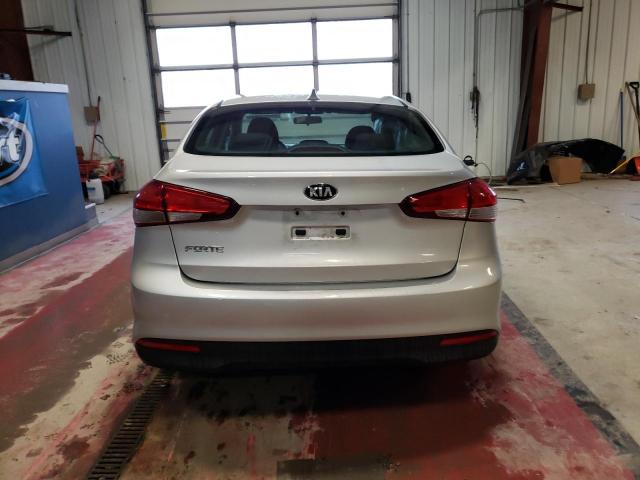 Photo 6 from auction – 2017 KIA FORTE LX with VIN 3KPFK4A78HE160122