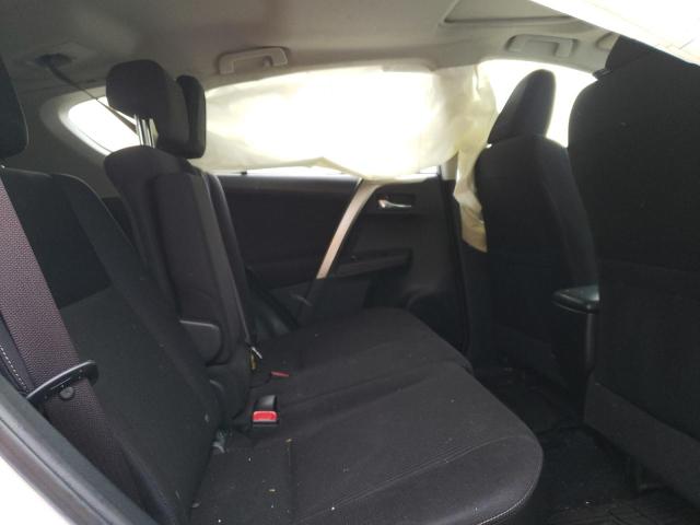 Photo 10 from auction – 2015 TOYOTA RAV4 XLE with VIN JTMRFREVXFD101532