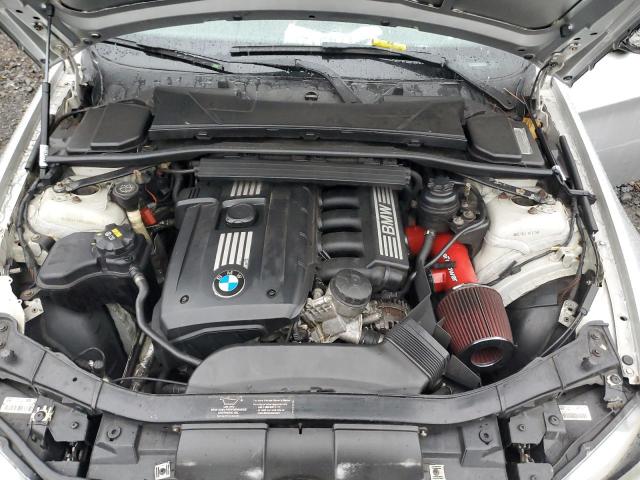 Photo 11 from auction – 2007 BMW 328 XI with VIN WBAVC93517KX58126