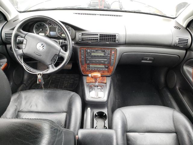 Photo 8 from auction – 2002 VOLKSWAGEN PASSAT GLX with VIN WVWTH63B42P033115
