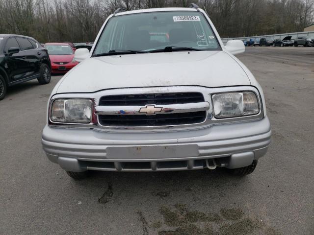 Photo 5 from auction – 2001 CHEVROLET TRACKER LT with VIN 2CNBJ634616916497