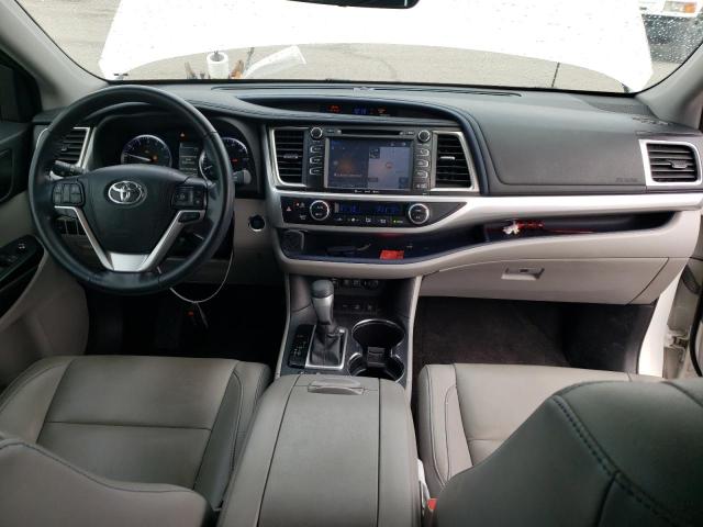 Photo 8 from auction – 2017 TOYOTA HIGHLANDER with VIN 5TDJZRFH2HS471037