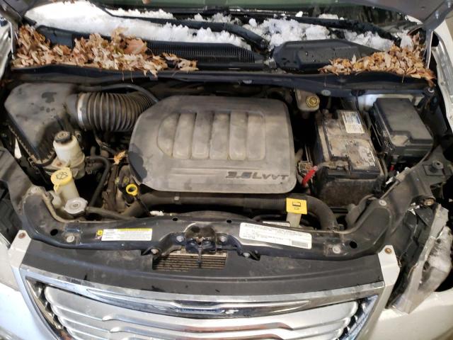 Photo 12 from auction – 2011 CHRYSLER TOWN & COU with VIN 2A4RR8DG3BR607399
