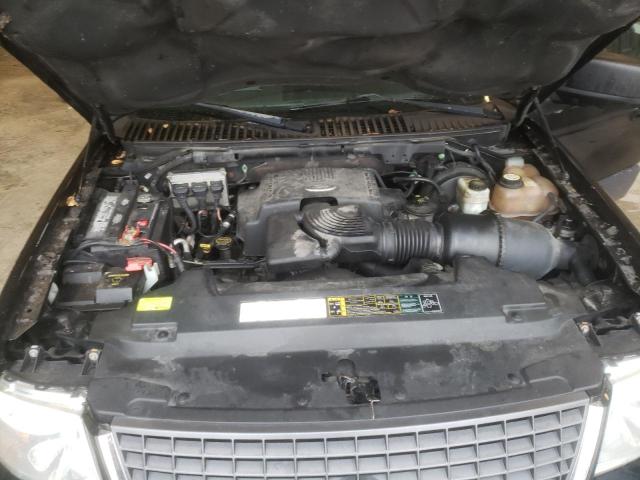 Photo 11 from auction – 2003 FORD EXPEDITION with VIN 1FMPU16L93LC17314