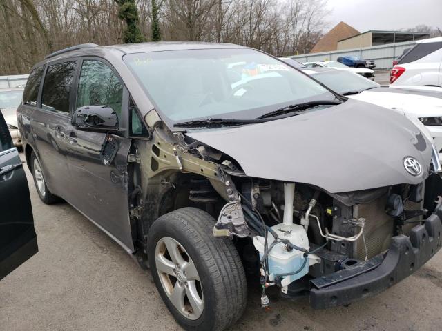 Photo 4 from auction – 2012 TOYOTA SIENNA LE with VIN 5TDKK3DC7CS245131
