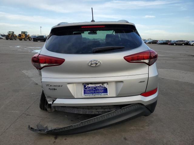 Photo 6 from auction – 2017 HYUNDAI TUCSON LIM with VIN KM8J3CA42HU476328