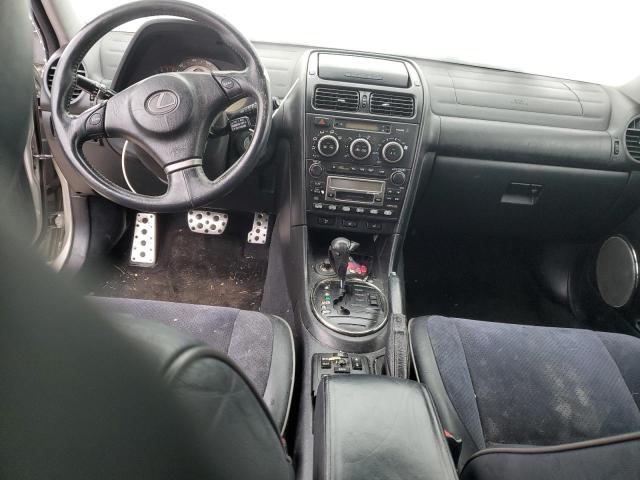 Photo 8 from auction – 2003 LEXUS IS 300 with VIN JTHBD192330072854