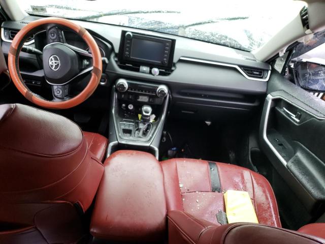 Photo 8 from auction – 2019 TOYOTA RAV4 XLE with VIN JTMP1RFV5KD003006