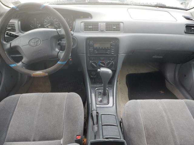 Photo 8 from auction – 2001 TOYOTA CAMRY CE with VIN JT2BG22K110587351
