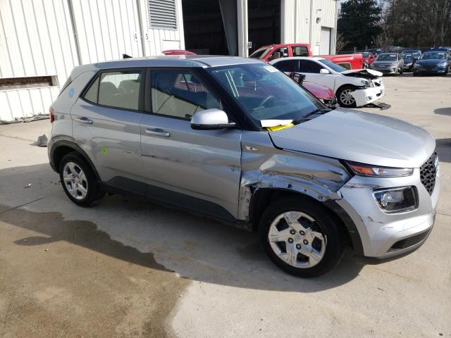 Photo 4 from auction – 2020 HYUNDAI VENUE SE with VIN KMHRB8A35LU018124