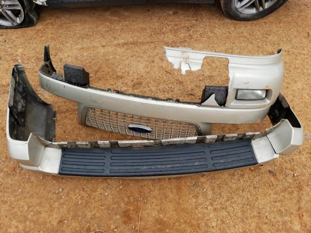Photo 13 from auction – 2005 FORD EXPEDITION with VIN 1FMFU19555LA33628