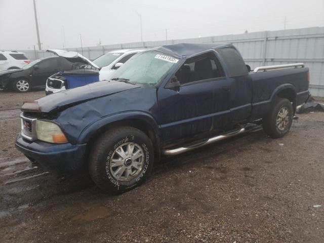 GMC SONOMA 2003 with VIN 1GTDT19X138122371 - Photo from auction