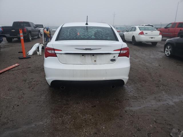 Photo 6 from auction – 2013 CHRYSLER 200 TOURIN with VIN 1C3CCBBG2DN751527