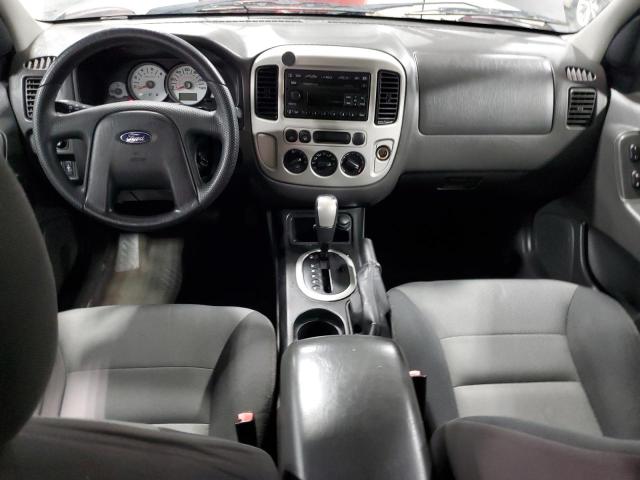 Photo 8 from auction – 2005 FORD ESCAPE XLS with VIN 1FMYU02Z35KB86143