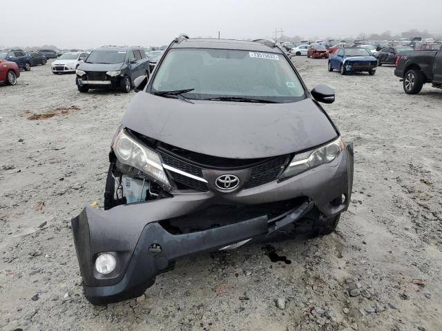 Photo 5 from auction – 2015 TOYOTA RAV4 XLE with VIN 2T3WFREV5FW138137