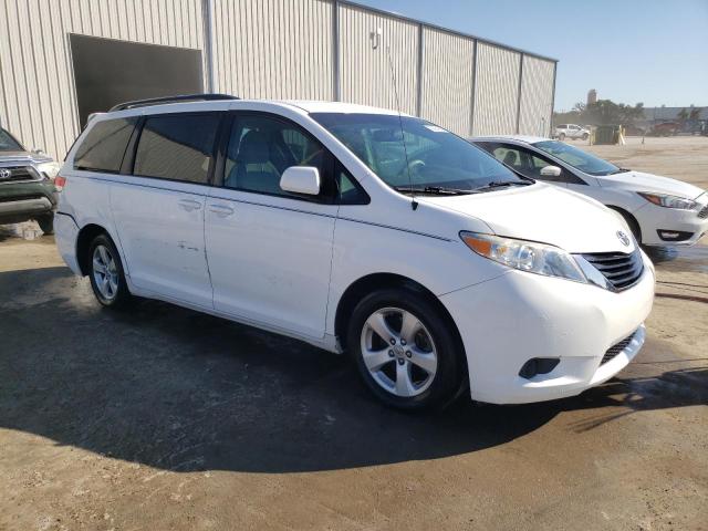Photo 4 from auction – 2012 TOYOTA SIENNA LE with VIN 5TDKK3DC2CS239589