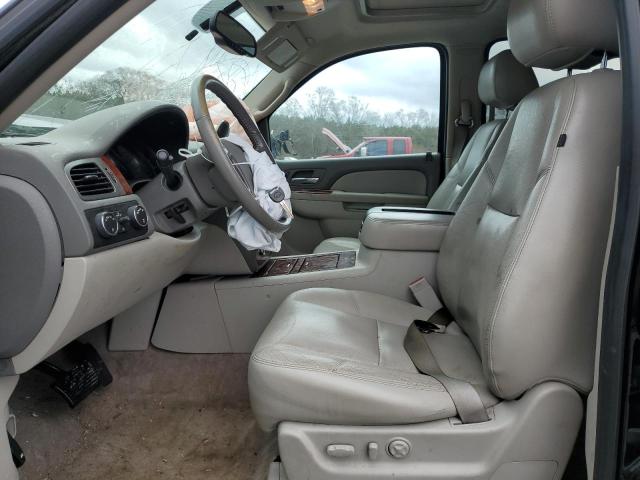 Photo 7 from auction – 2011 CHEVROLET SUBURBAN K with VIN 1GNSKKE31BR400950