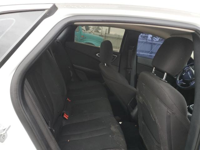 Photo 10 from auction – 2016 CHRYSLER 200 LIMITE with VIN 1C3CCCAB4GN136087