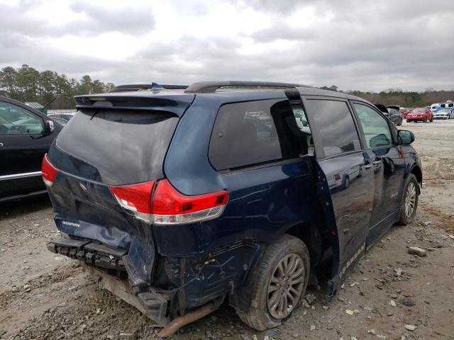 Photo 3 from auction – 2011 TOYOTA SIENNA XLE with VIN 5TDYK3DC7BS030681