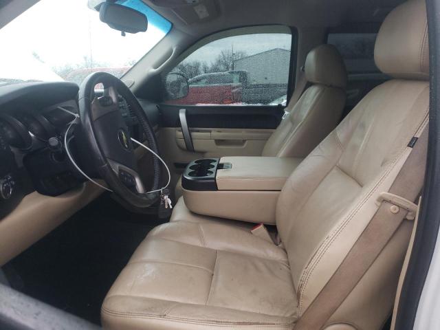Photo 7 from auction – 2011 CHEVROLET SILVERADO with VIN 3GCPKSE3XBG136335