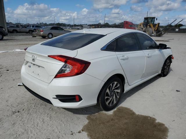 Photo 3 from auction – 2018 HONDA CIVIC EX with VIN 19XFC2F7XJE014188