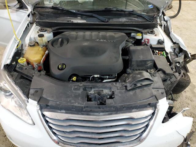 Photo 11 from auction – 2013 CHRYSLER 200 LIMITE with VIN 1C3CCBCG3DN585775