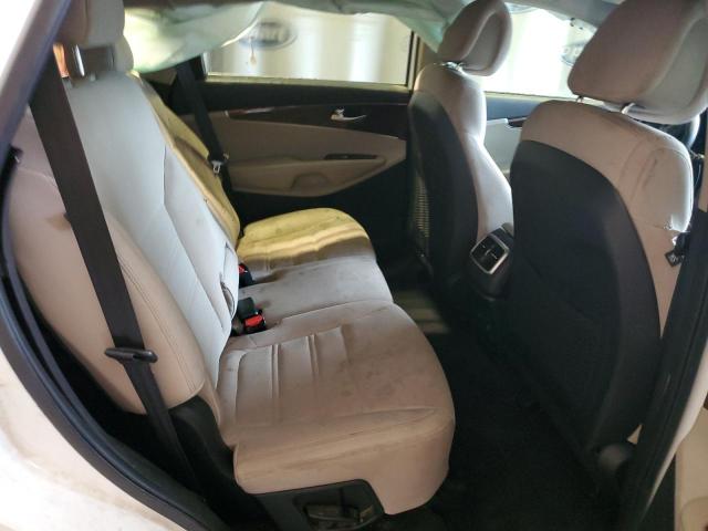 Photo 11 from auction – 2016 KIA SORENTO LX with VIN 5XYPG4A38GG128940