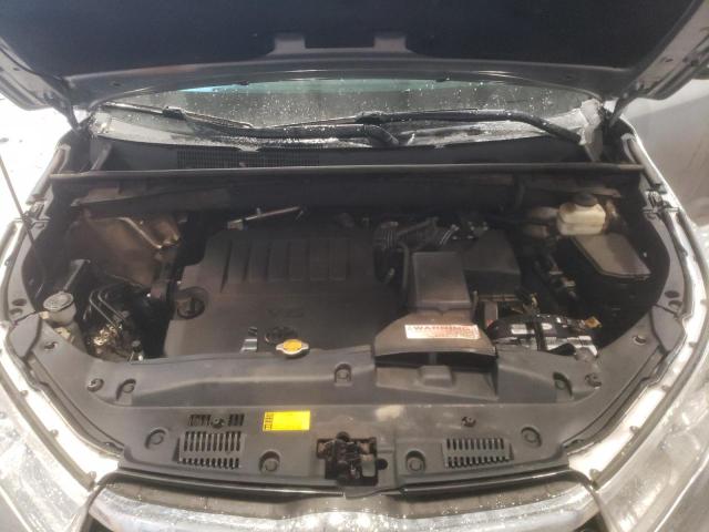 Photo 11 from auction – 2015 TOYOTA HIGHLANDER with VIN 5TDJKRFH4FS139344