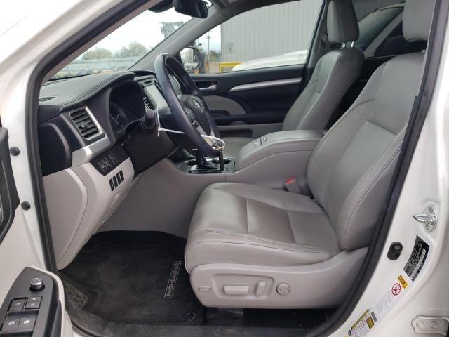 Photo 7 from auction – 2017 TOYOTA HIGHLANDER with VIN 5TDJZRFH2HS471037