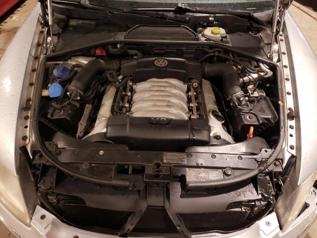 Photo 11 from auction – 2004 VOLKSWAGEN PHAETON 4. with VIN WVWAF63DX48008988