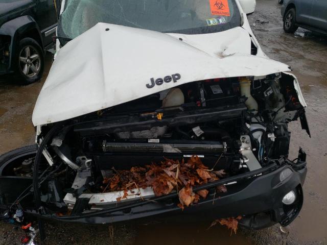 Photo 11 from auction – 2018 JEEP RENEGADE L with VIN ZACCJBBBXJPH27615