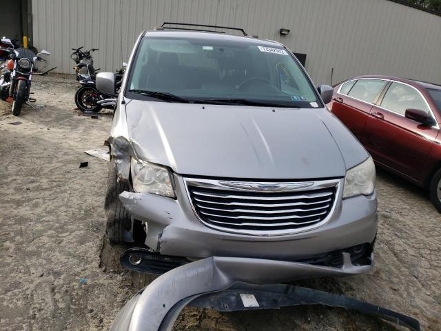 Photo 5 from auction – 2014 CHRYSLER TOWN & COU with VIN 2C4RC1BG8ER437224