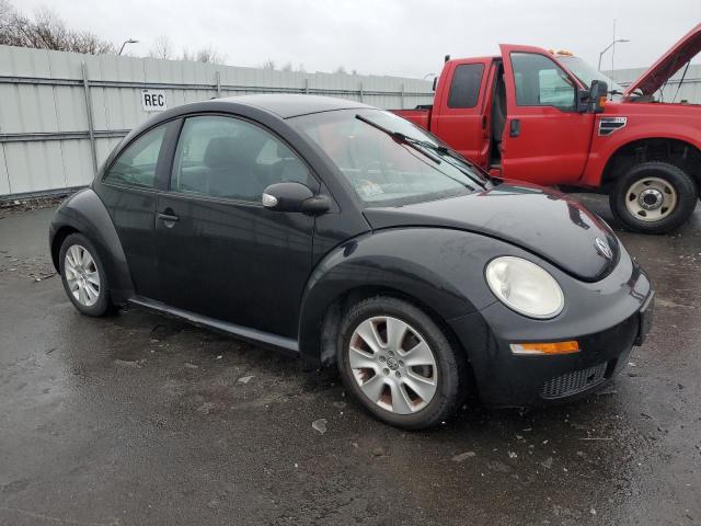 Photo 4 from auction – 2010 VOLKSWAGEN NEW BEETLE with VIN 3VWPG3AG5AM033000